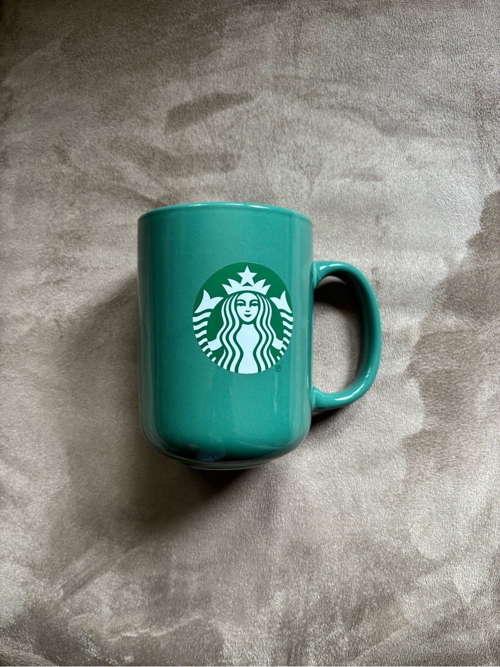 NWOT Starbucks Collector’s Item Forest Green Mug 2022 - Picture 6 of 9